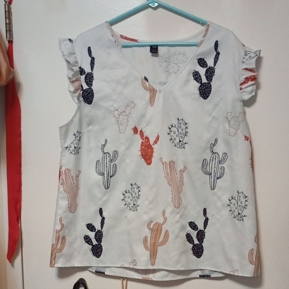 Cactus Print Sleeveless Top